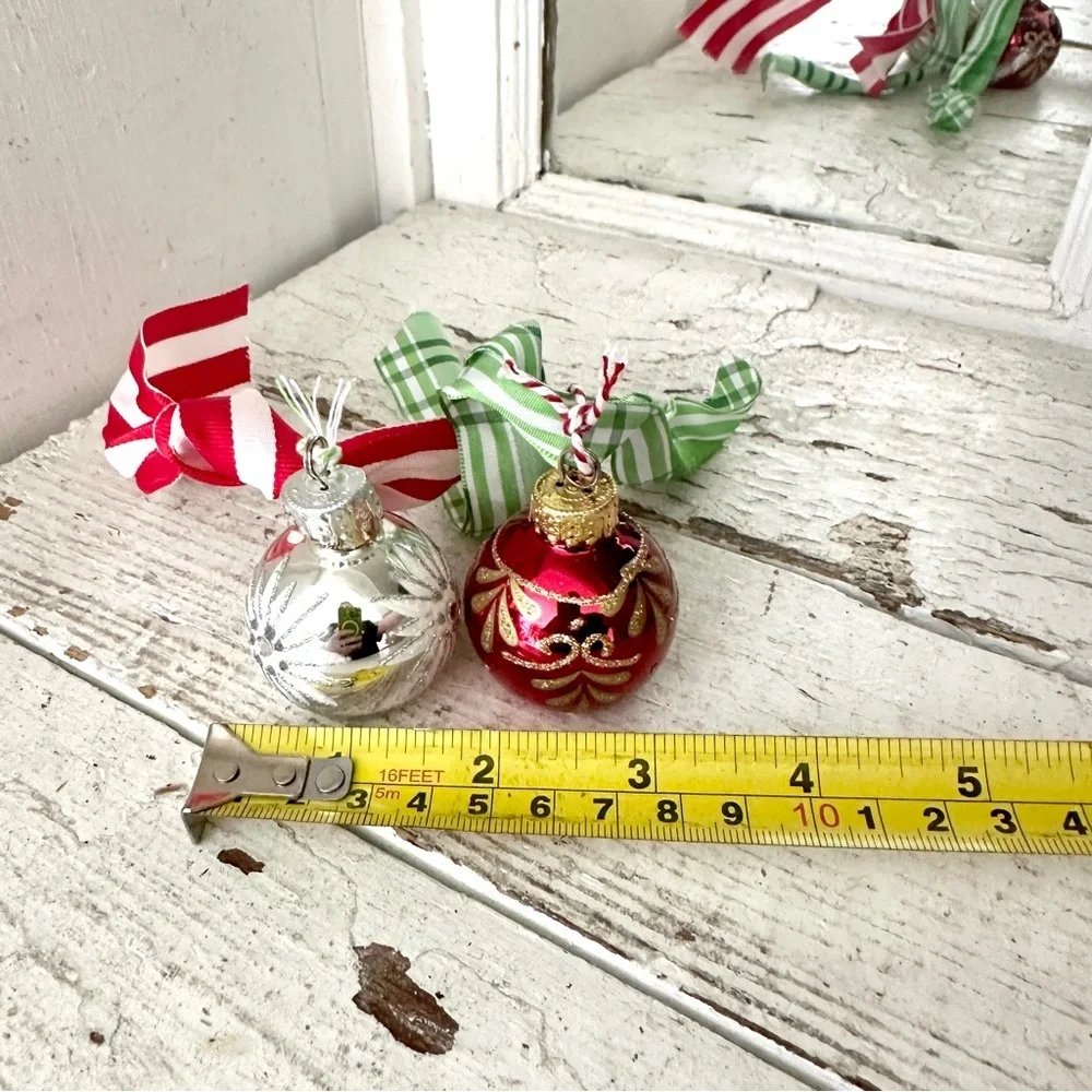 Pair of Vintage Christmas Ornaments Decor Ribbon Holiday Glitter